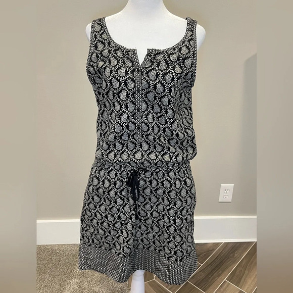 Lou & Grey Romper Style Black Paisley Dress Size small pockets sleeveless - Picture 1 of 10